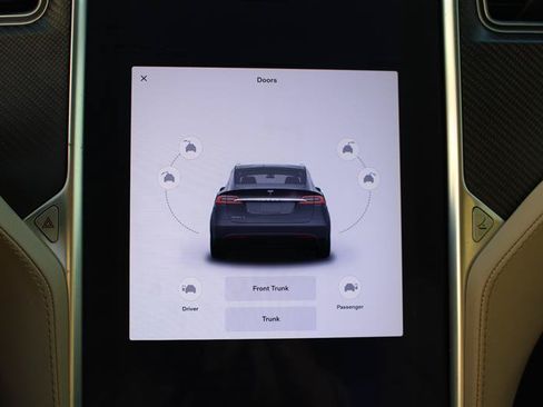 Used 2016 Tesla Model X 75D AWD/4WD image 16