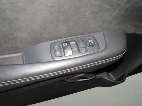 Used 2018 Dodge Challenger SRT Demon image 17