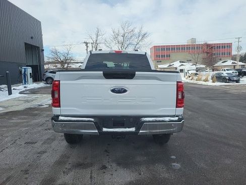 Used 2023 Ford F150 XLT w/ Trailer Tow Package image 4