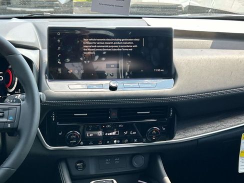 New 2026 Nissan Rogue Platinum w/ Platinum Premium Package AWD/4WD image 26