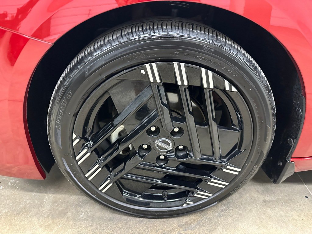 Used 2026 Nissan Sentra SR w/ Floor Mat Package FWD image 32