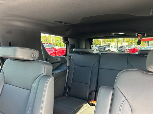 New 2027 Chevrolet Tahoe Z71 w/ Comfort Package AWD/4WD image 15