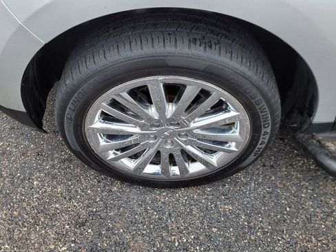 Used 2013 Lincoln MKX Base image 6