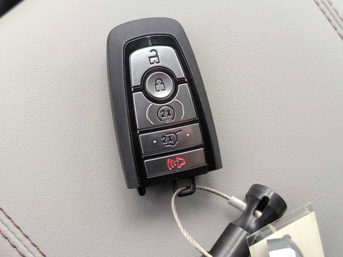 New 2026 Ford Explorer Active w/ Active Comfort Package image 26