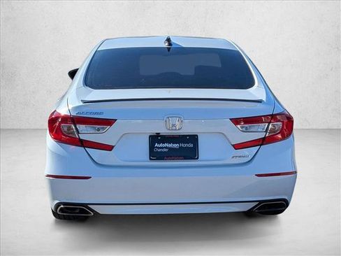 Used 2022 Honda Accord Sport image 6