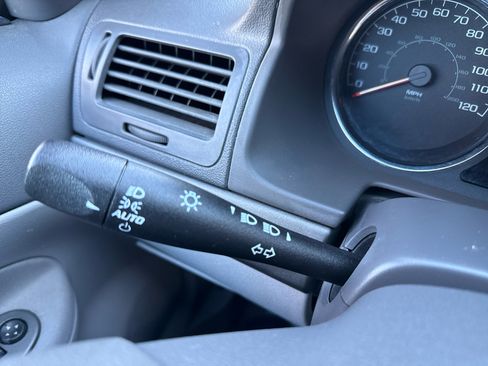 Used 2005 Chevrolet Cobalt LS image 40