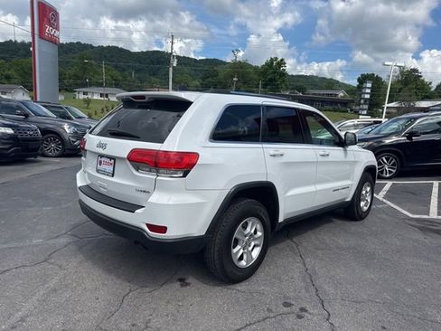 Used 2016 Jeep Grand Cherokee Laredo w/ Quick Order Package 23E AWD/4WD image 8