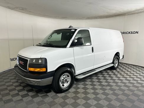 Used 2024 GMC Savana 2500 Work Van w/ Driver Convenience Package image 7