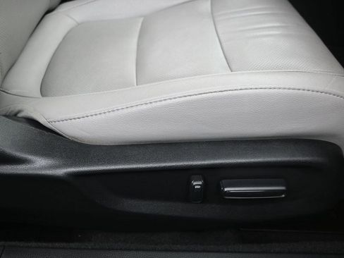 Used 2020 Honda Accord Touring image 10