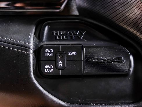 Used 2022 RAM 2500 Limited AWD/4WD image 24