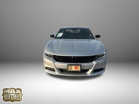 Used 2023 Dodge Charger SXT image 3