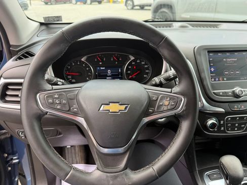 Used 2024 Chevrolet Equinox LT AWD/4WD image 16