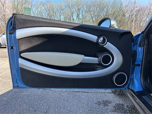 Used 2013 MINI Cooper S image 14