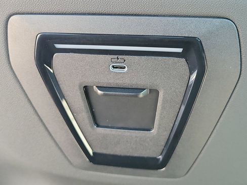 New 2026 BMW 530i image 14