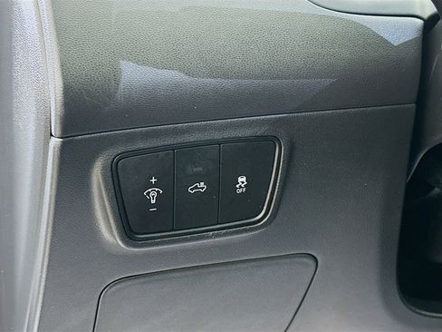 Used 2022 Hyundai Santa Cruz Limited image 10