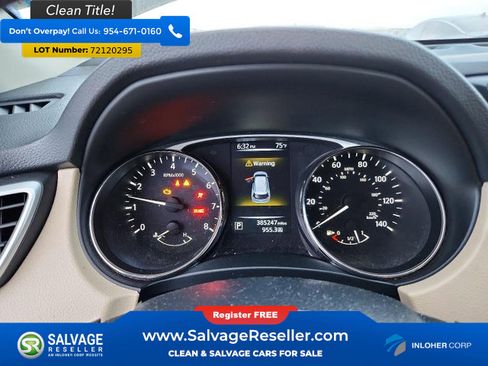 Used 2016 Nissan Rogue S image 9