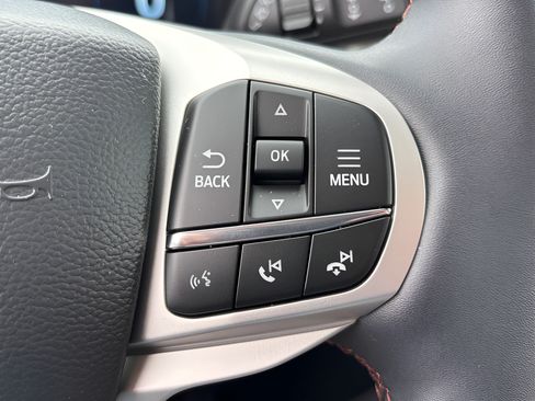 New 2026 Ford Explorer Active w/ Active Comfort Package AWD/4WD image 20