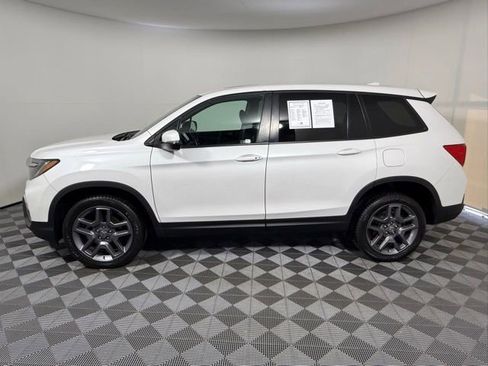 Used 2023 Honda Passport EX-L image 3