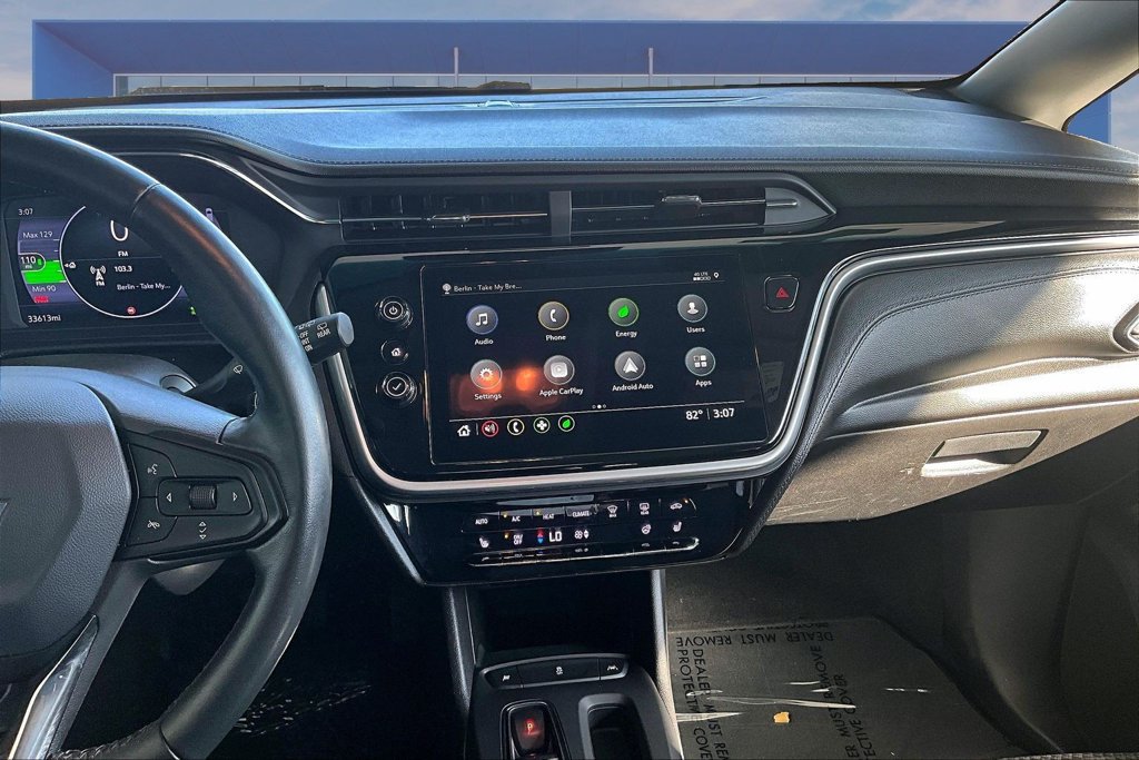 Used 2023 Chevrolet Bolt LT FWD image 3