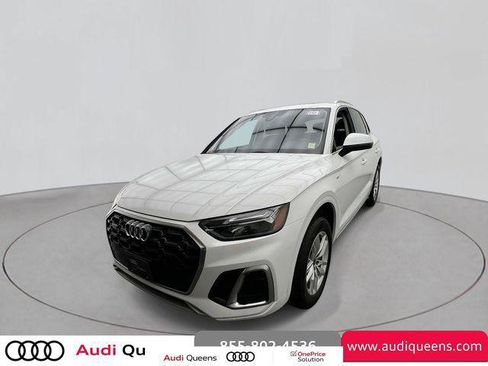 Certified 2023 Audi Q5 2.0T Premium w/ Convenience Package AWD/4WD image 1
