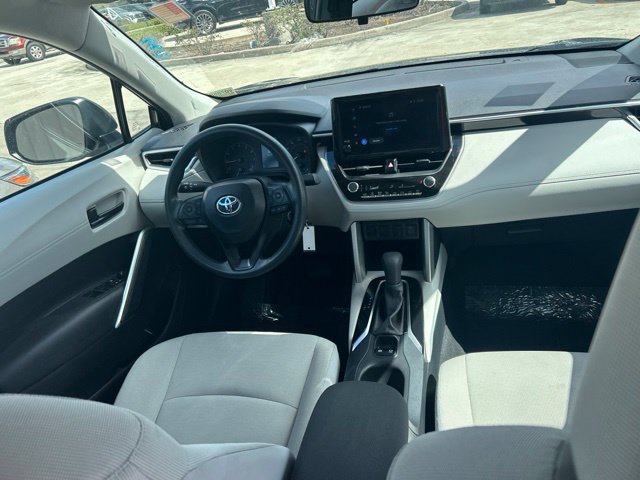 Used 2024 Toyota Corolla Cross L FWD image 30