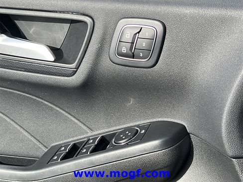 Certified 2024 Ford Escape ST-Line Select w/ Tech Pack #2 image 18