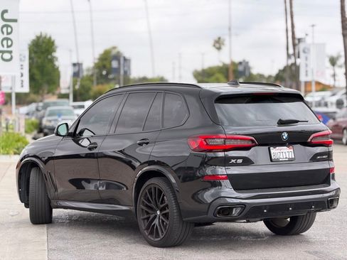 Used 2021 BMW X5 xDrive40i w/ M Sport Package AWD/4WD image 2