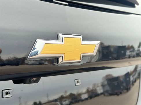 Used 2018 Chevrolet Equinox LT image 12