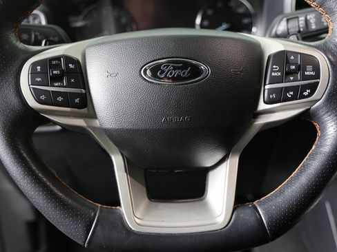 Used 2022 Ford Explorer Timberline image 12
