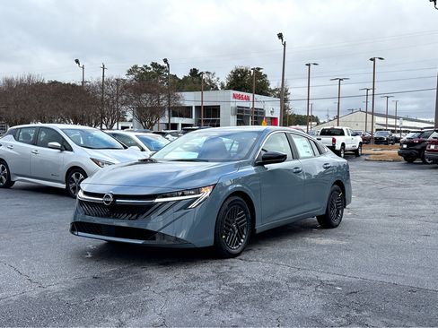 New 2026 Nissan Sentra SR w/ SR Premium Package FWD image 3