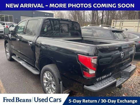 Certified 2021 Nissan Titan SL w/ Moonroof Package image 4