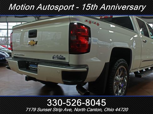 Used 2015 Chevrolet Silverado 1500 High Country image 12