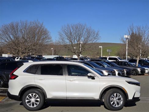 New 2026 Honda CR-V LX image 3