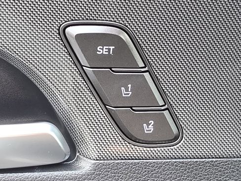 Used 2023 Hyundai Santa Fe Limited AWD/4WD image 12