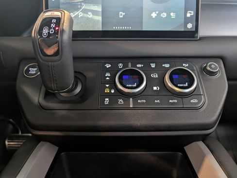 Used 2025 Land Rover Defender 110 Sedona Red Edition image 20