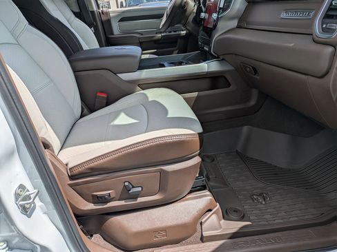 New 2026 RAM 3500 Laramie w/ Max Tow Package image 36