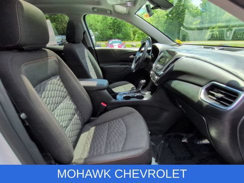 Used 2019 Chevrolet Equinox LT w/ Sun & Navigation Package AWD/4WD image 30
