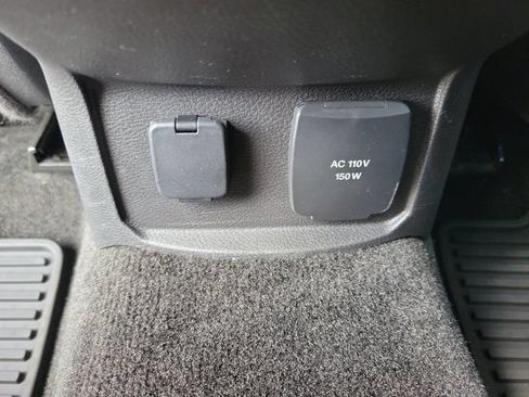 Used 2015 Ford Fusion Titanium AWD/4WD image 17