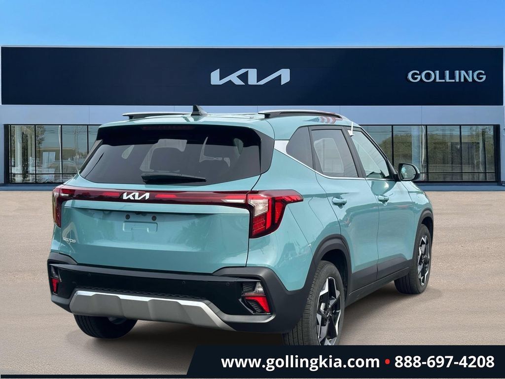 Certified 2026 Kia Seltos EX FWD image 3
