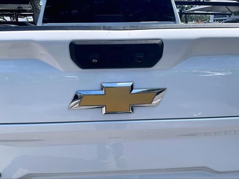 Used 2022 Chevrolet Silverado 2500 High Country w/ Safety Package II AWD/4WD image 33