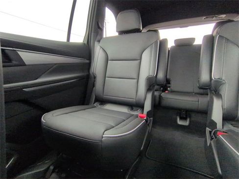 New 2026 Buick Enclave Preferred w/ Power Package image 4