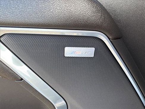 Used 2023 GMC Sierra 1500 SLT image 17