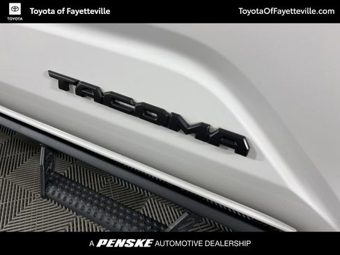 Certified 2025 Toyota Tacoma SR5 image 3