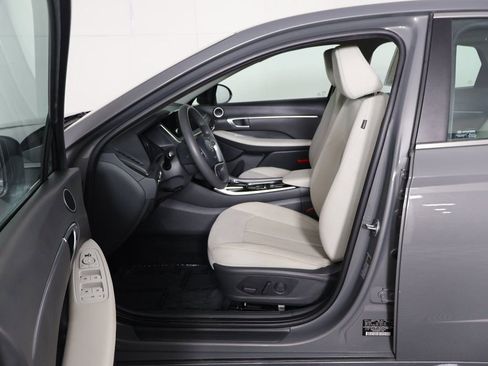 Used 2023 Hyundai Sonata SEL FWD image 25