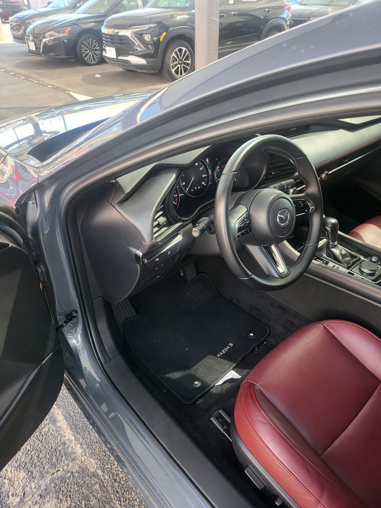 Used 2026 MAZDA MAZDA3 Carbon AWD/4WD image 8