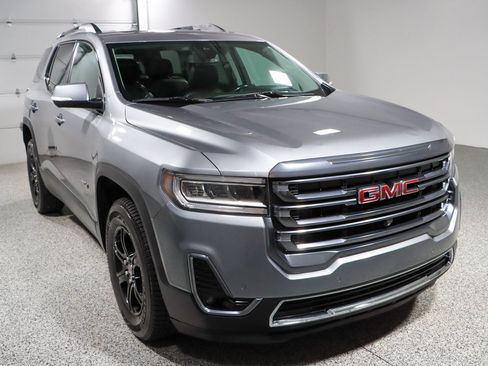 Used 2022 GMC Acadia AT4 w/ GMC Pro Grade Package AWD/4WD image 5