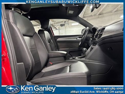 Used 2022 Volkswagen Atlas Cross Sport SE AWD/4WD image 29