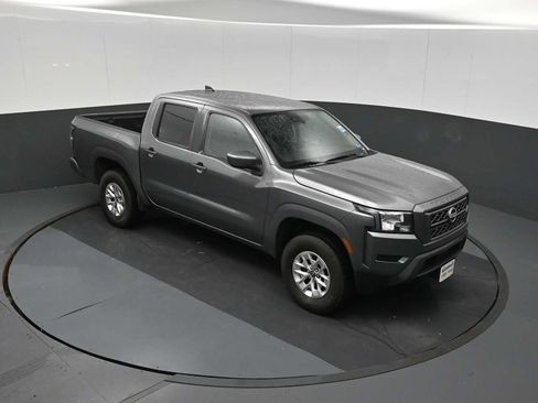 Used 2024 Nissan Frontier SV AWD/4WD image 10