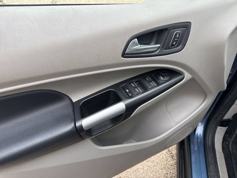 Used 2019 Ford Transit Connect Titanium w/ Titanium Premium Package FWD image 20