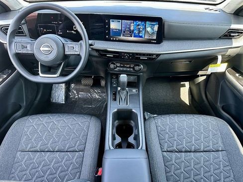 New 2026 Nissan Kicks SV w/ Illumination Package AWD/4WD image 11
